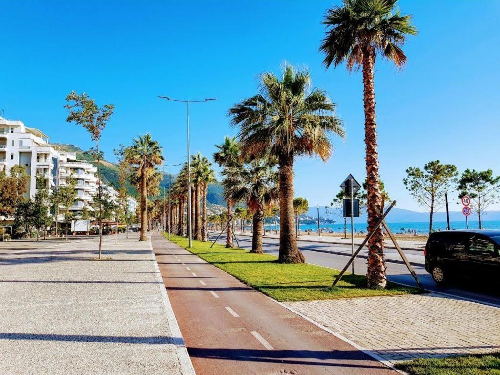 Lungomare Luxury Sea View Apartaments فلورا المظهر الخارجي الصورة