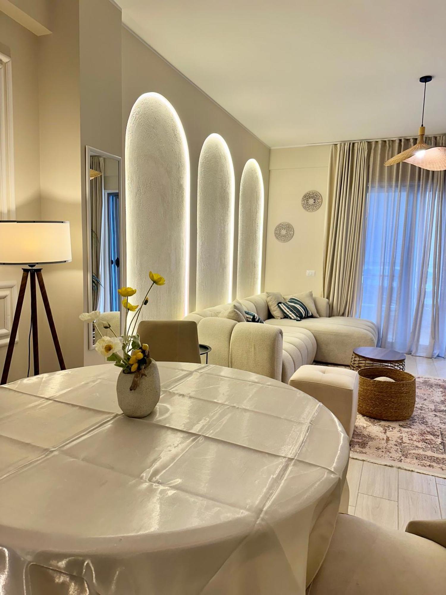 Lungomare Luxury Sea View Apartaments فلورا المظهر الخارجي الصورة